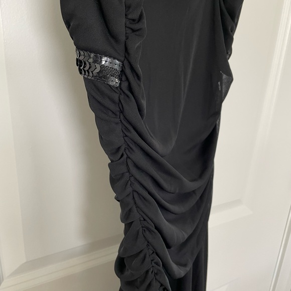 Semi-formal Junior’s Dress - Picture 11 of 17